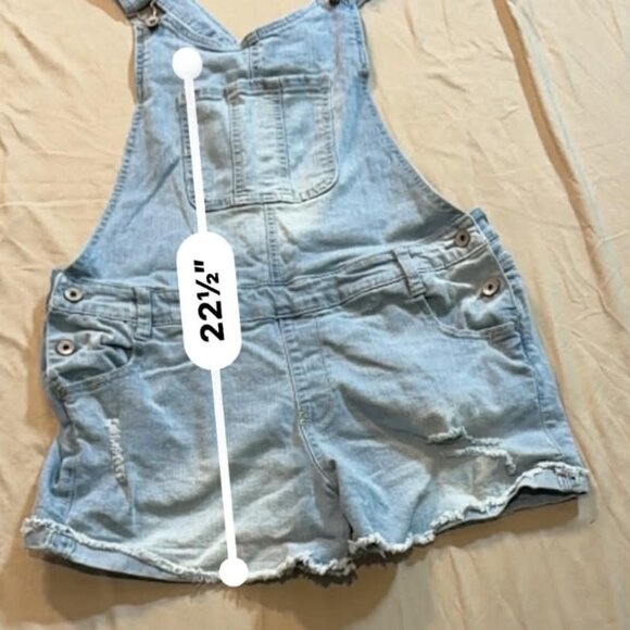 Wallflower Brand Faded Denim Overall Shorts - SIZE XL - Picture 10 of 15
